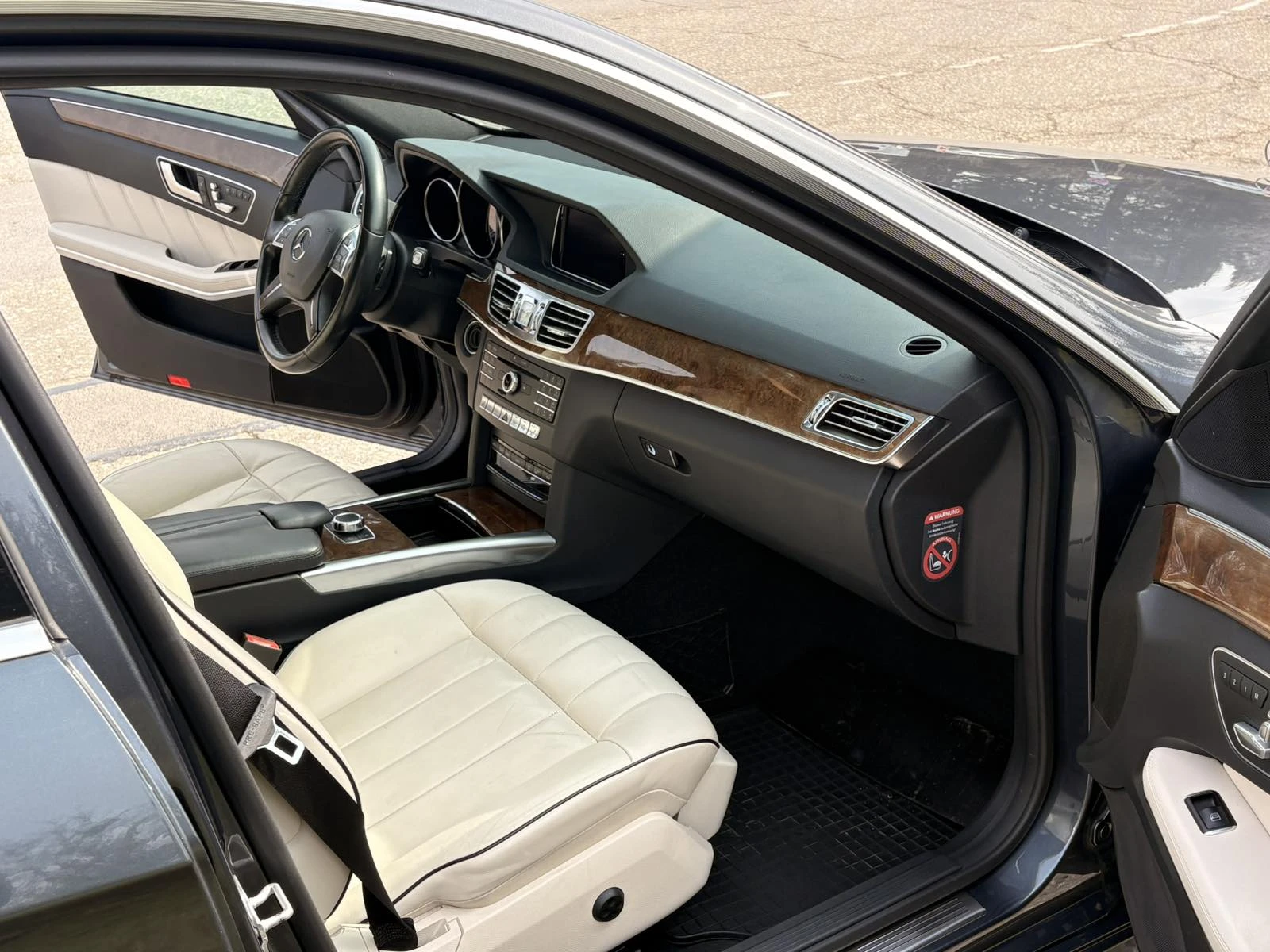 Mercedes-Benz E 400, снимка 12 - Автомобили и джипове - 53755815