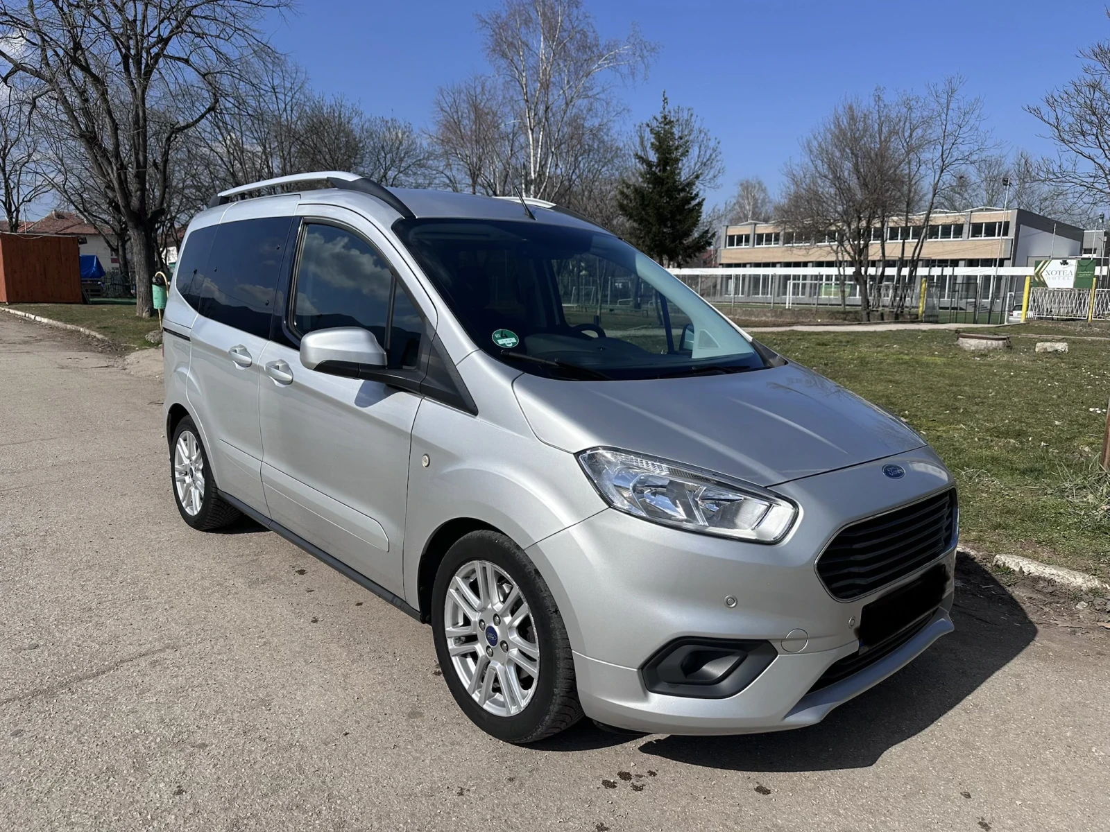 Ford Courier 1.5TDCI 101кс Limited Edition
