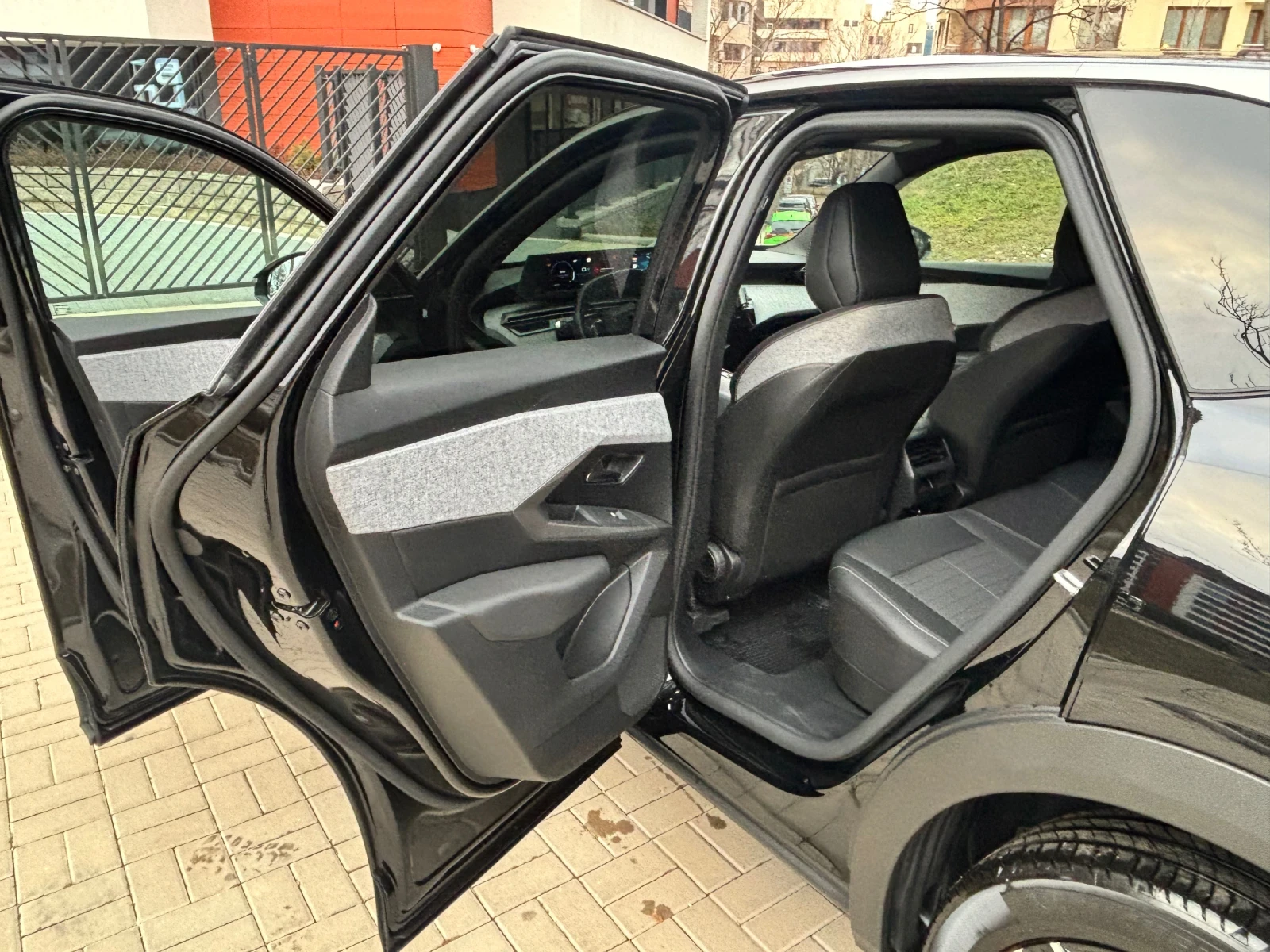 Peugeot 3008 1.2 hybr?d 3008 2025, снимка 7 - Автомобили и джипове - 54102799