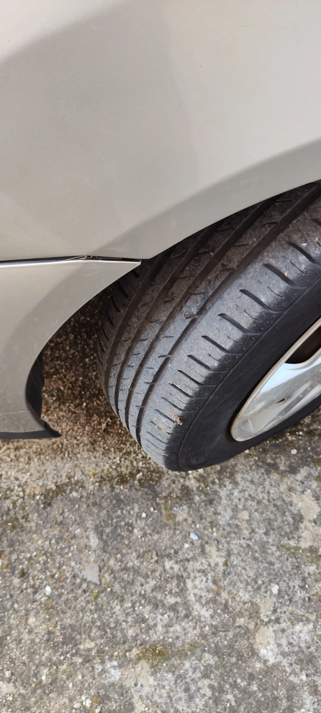 Toyota Corolla 2.0, снимка 13 - Автомобили и джипове - 54174826