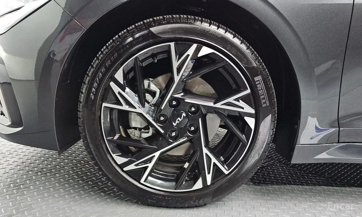 Kia K5, снимка 5 - Автомобили и джипове - 54359549