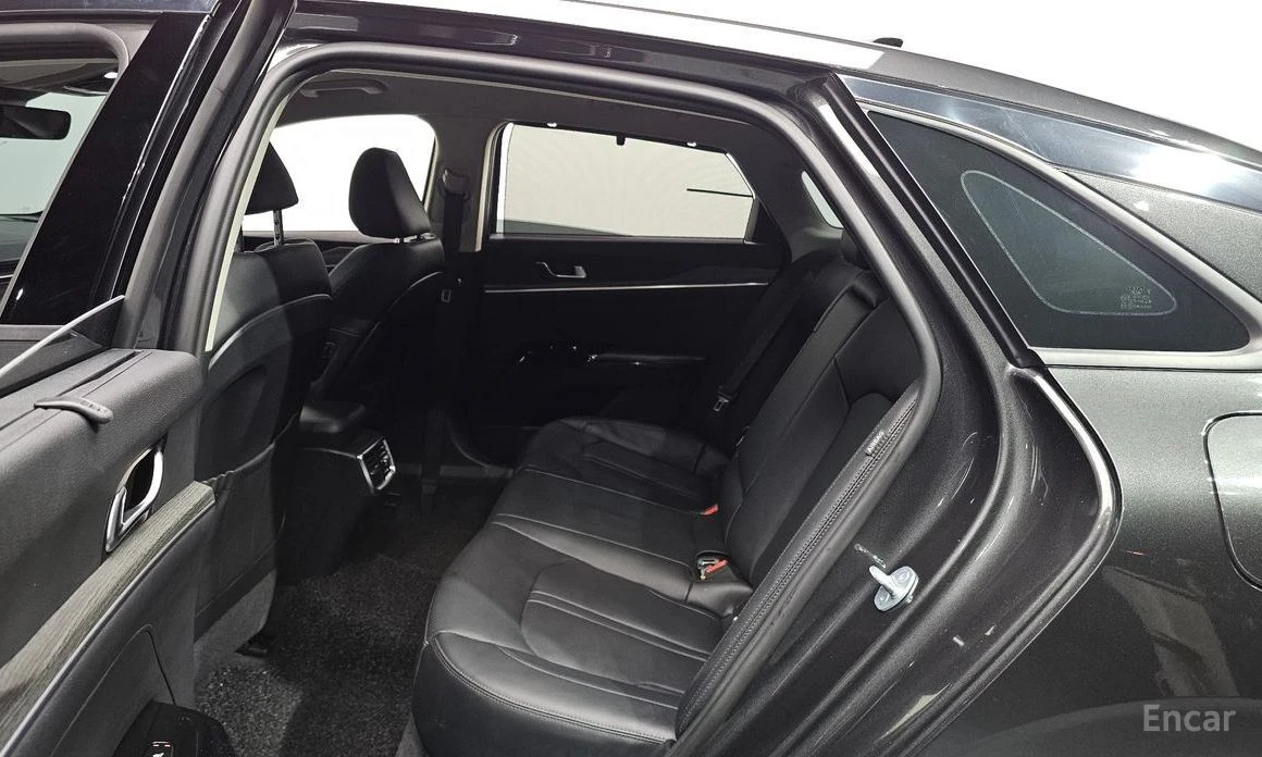 Kia K5, снимка 12 - Автомобили и джипове - 54359549