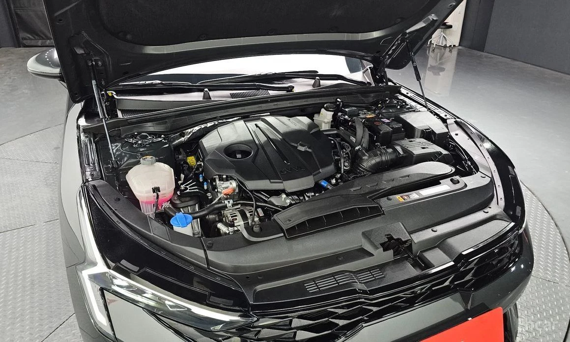 Kia K5, снимка 6 - Автомобили и джипове - 54359549