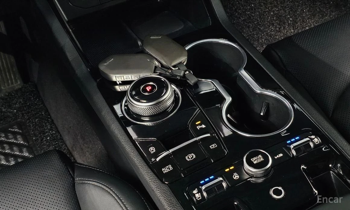 Kia K5, снимка 9 - Автомобили и джипове - 54359549