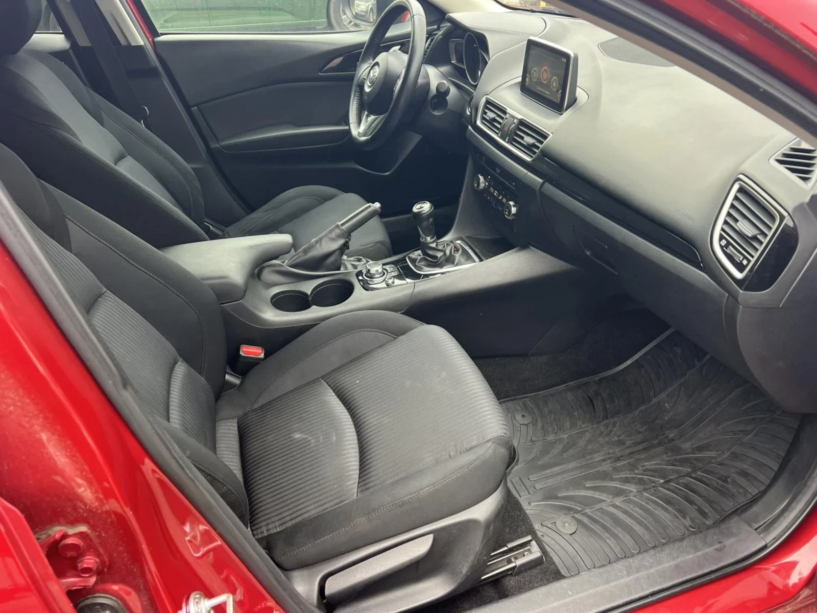 Mazda 3 Мазда 3 1500кб 105кс дизел , снимка 14 - Автомобили и джипове - 54885987