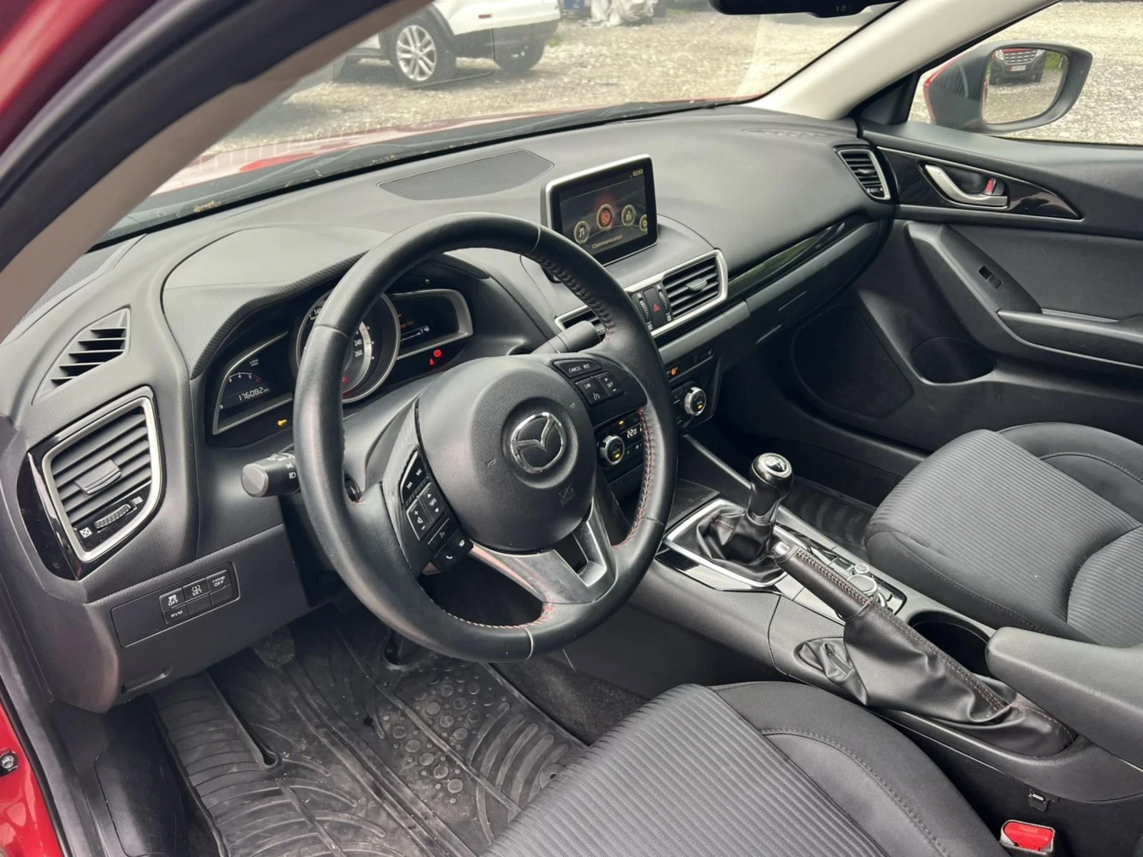 Mazda 3 Мазда 3 1500кб 105кс дизел , снимка 11 - Автомобили и джипове - 54885987