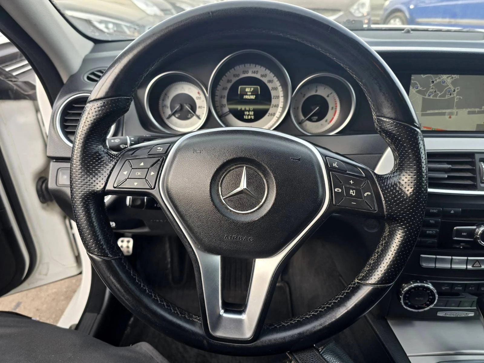 Mercedes-Benz C 220 FACE/AVANGARDE 2.2CDI/170hp, снимка 12 - Автомобили и джипове - 54996269