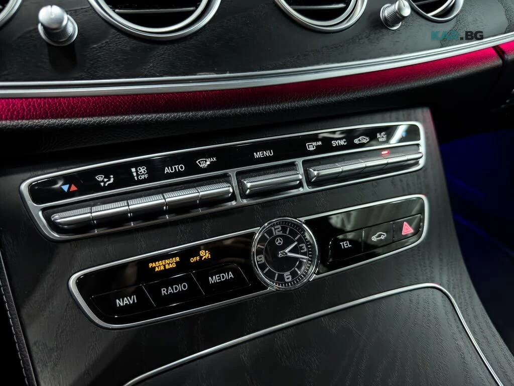 Mercedes-Benz E 300 * 4MATIC* ���������� * (���� �� ��) | Mobile.bg � ����������� 14