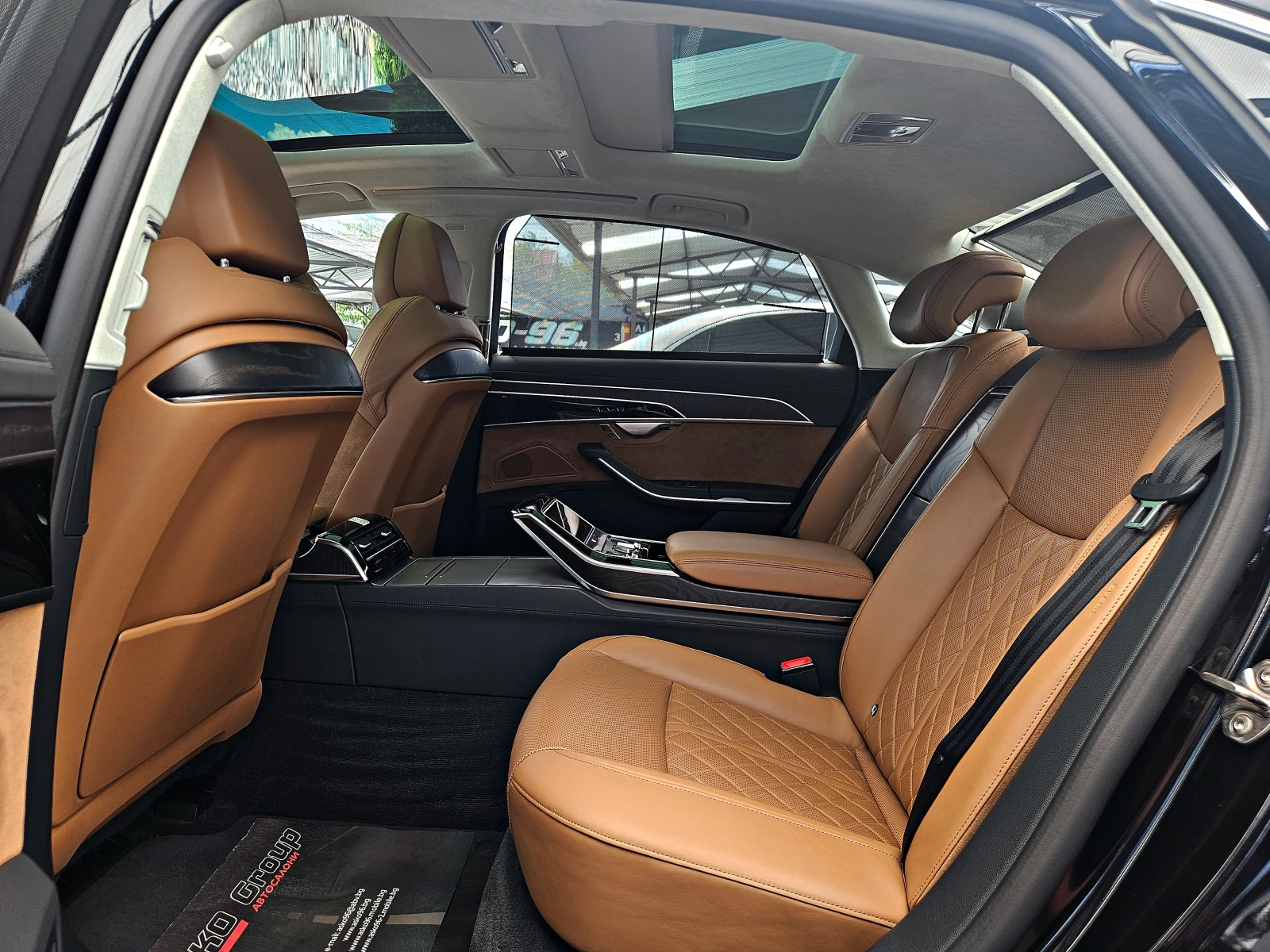 Audi A8 FACE/L/50TDI/DISTR/PANO/3DCAM/NIGHT/HUD/BANG/МАСАЖ, снимка 10 - Автомобили и джипове - 55216969