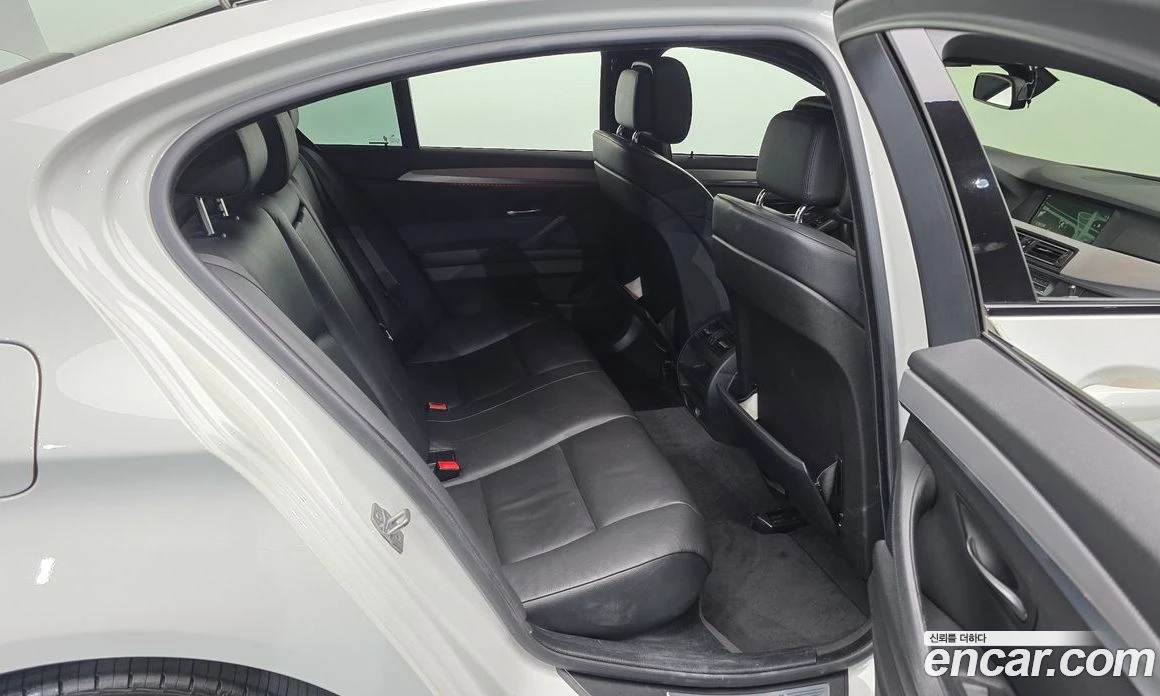 BMW 520 520d M Sport, снимка 12 - Автомобили и джипове - 56156697
