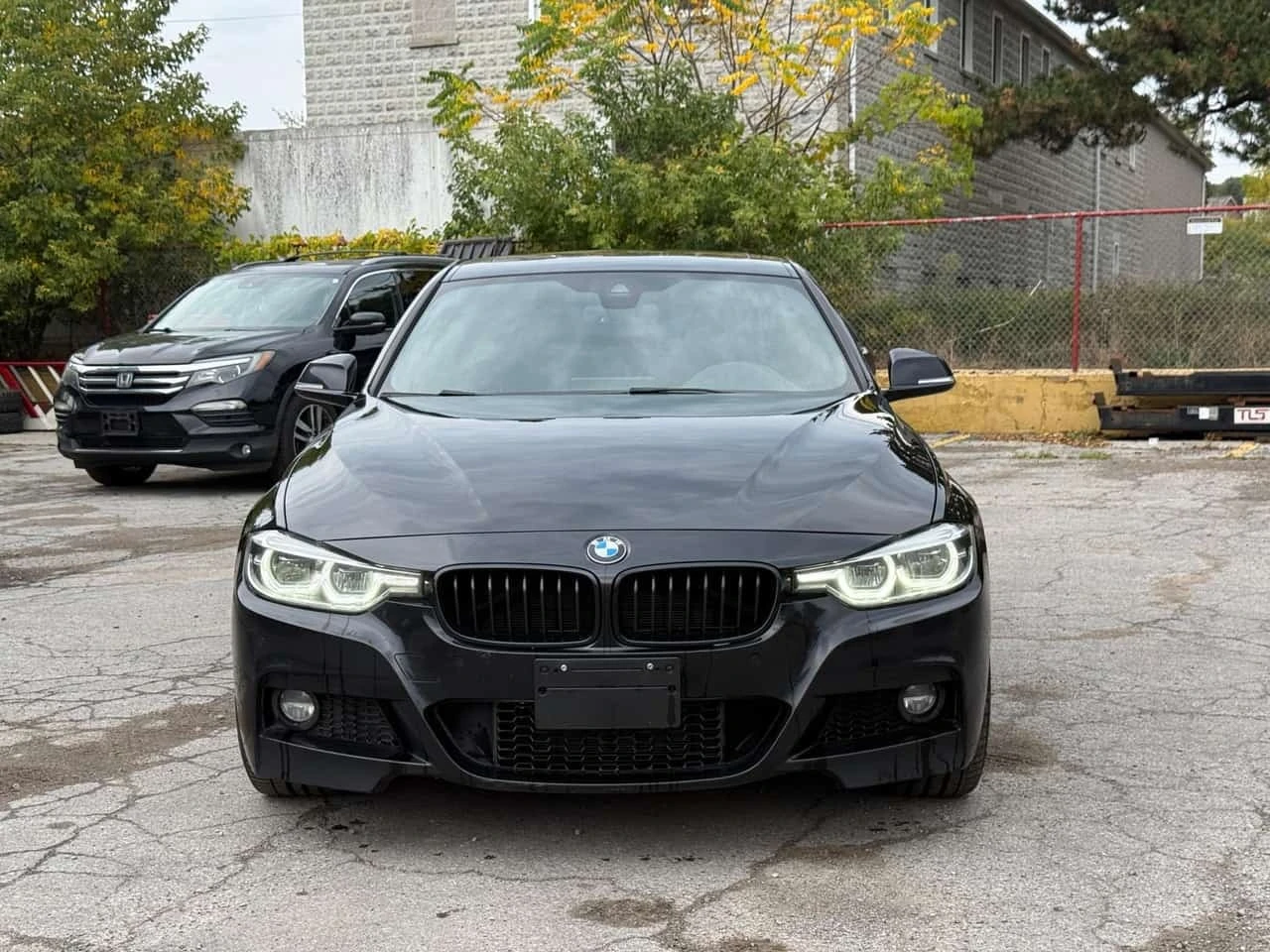BMW 330 i xDrive | 2.0 Turbo | AWD | M Sport | ���������� | Mobile.bg � ����������� 5