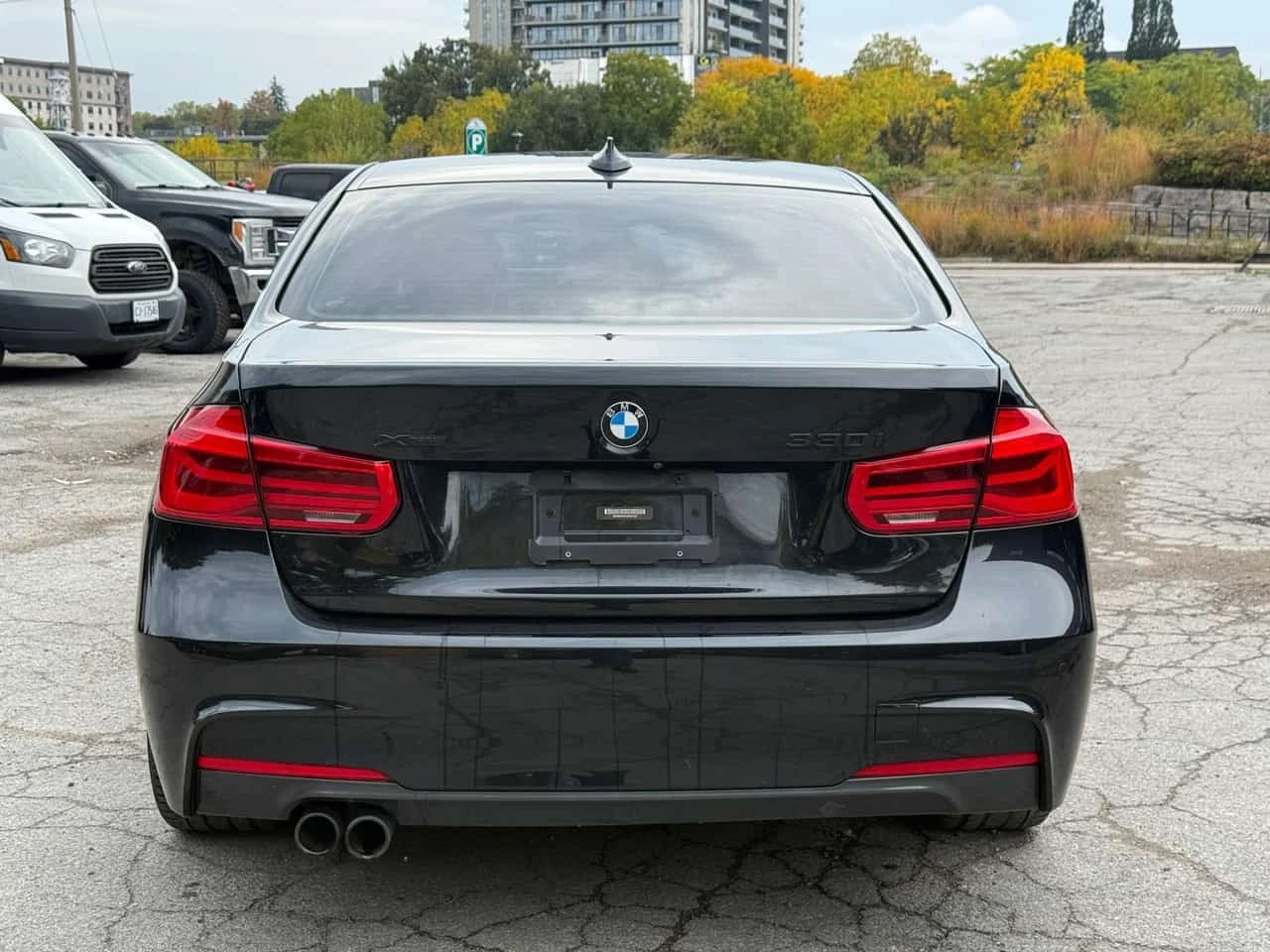 BMW 330 i xDrive | 2.0 Turbo | AWD | M Sport | ���������� | Mobile.bg � ����������� 4