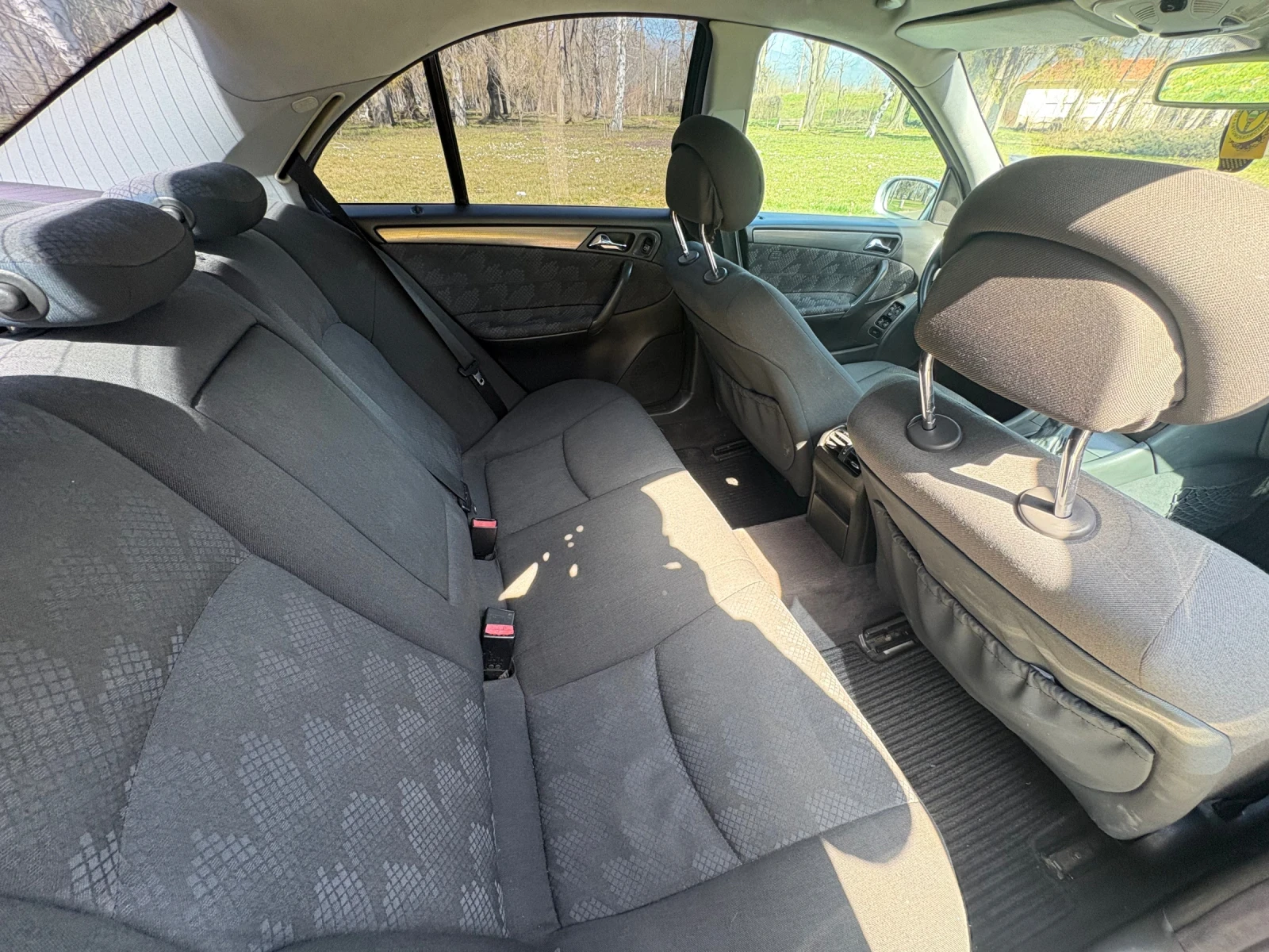 Mercedes-Benz C 270, снимка 10 - Автомобили и джипове - 56735957