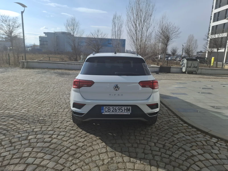 VW T-Roc, снимка 5 - Автомобили и джипове - 49166711