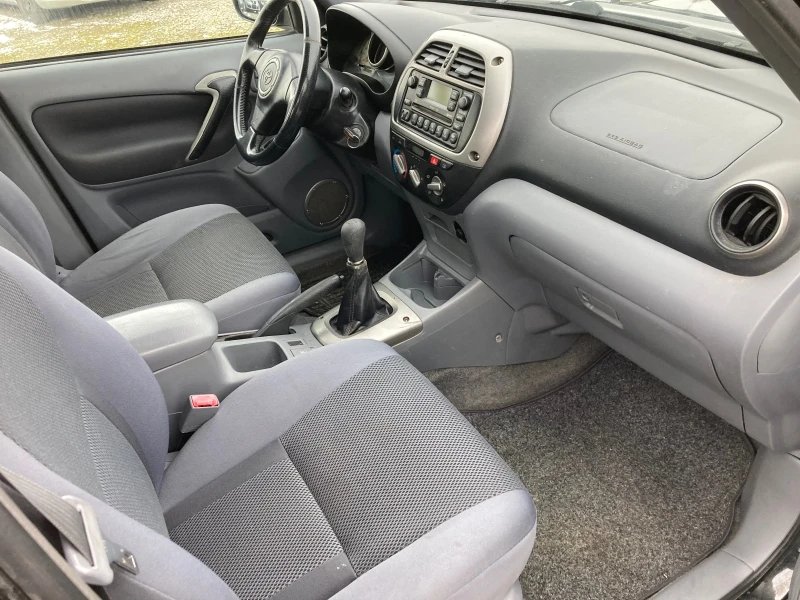 Toyota Rav4 2.0 D-4D KLIMA, снимка 5 - Автомобили и джипове - 53032462