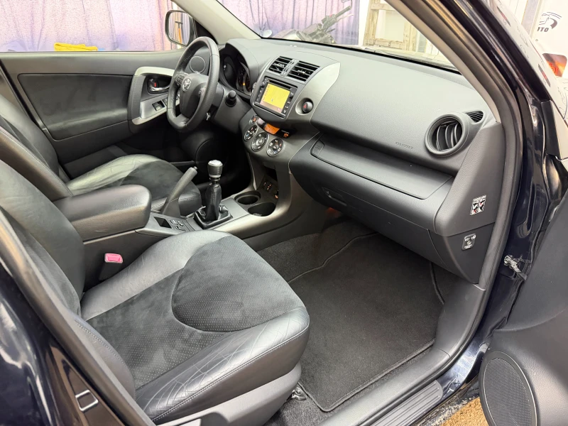 Toyota Rav4 2.0i* 4x4* СЕРВИЗНА КНИЖКА С ПЪЛНА ИСТОРИЯ В ТОЙОТ, снимка 15 - Автомобили и джипове - 53456576