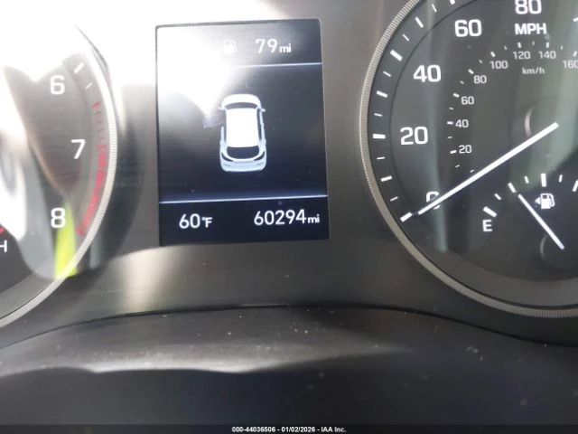 Hyundai Tucson 96k km* Камера* Keyless* Hill/lane assist* , снимка 14 - Автомобили и джипове - 53180760