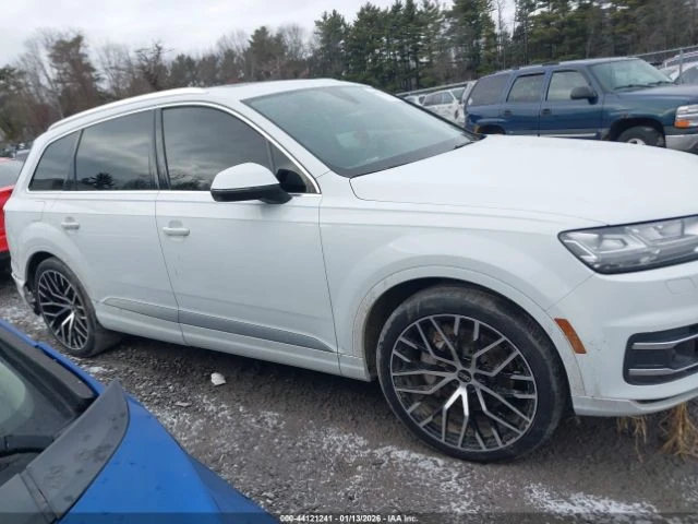 Audi Q7 * PREMIUM PLUS* QUATTRO* КОЖЕН САЛОН* , снимка 13 - Автомобили и джипове - 53275239
