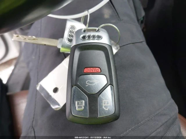 Audi Q7 * PREMIUM PLUS* QUATTRO* КОЖЕН САЛОН* , снимка 11 - Автомобили и джипове - 53275239