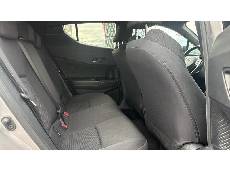 Toyota C-HR 1.8 HSD CLUB, снимка 7 - Автомобили и джипове - 53297364