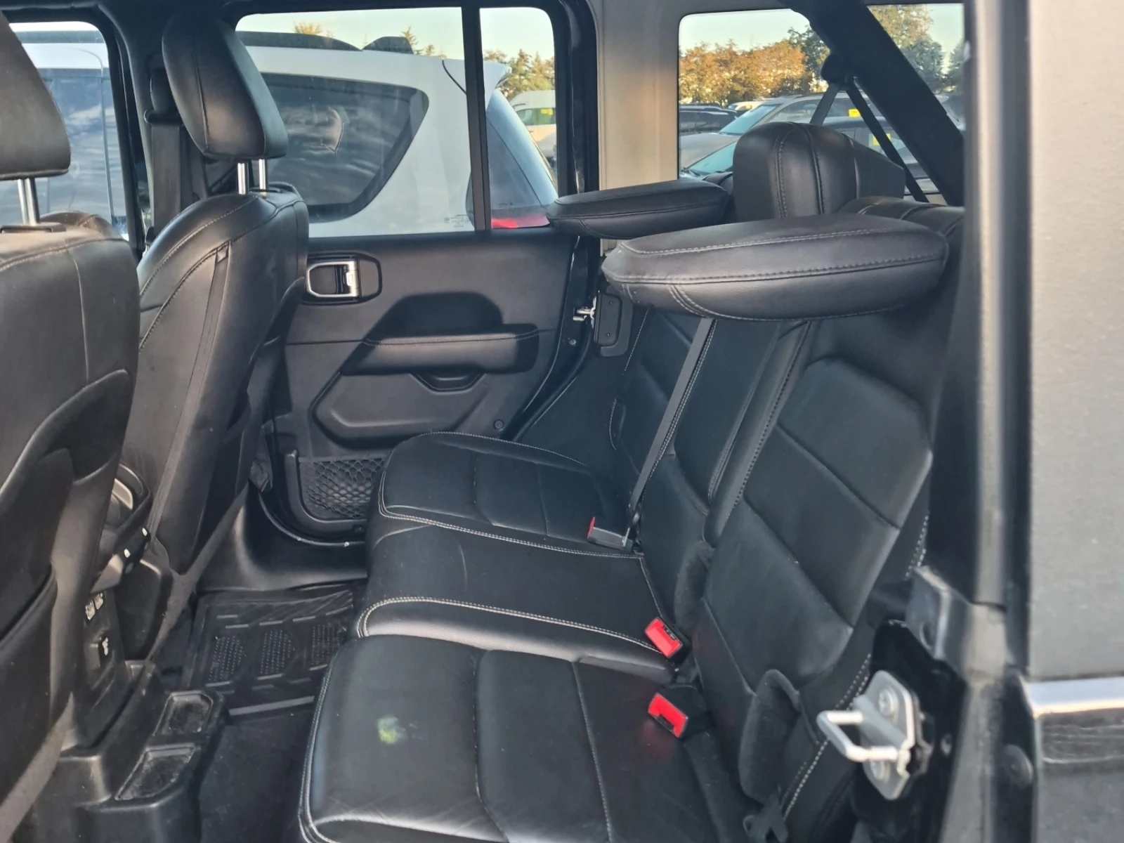 Jeep Wrangler Unlimited Sahara 4X4  | Mobile.bg � ����������� 9