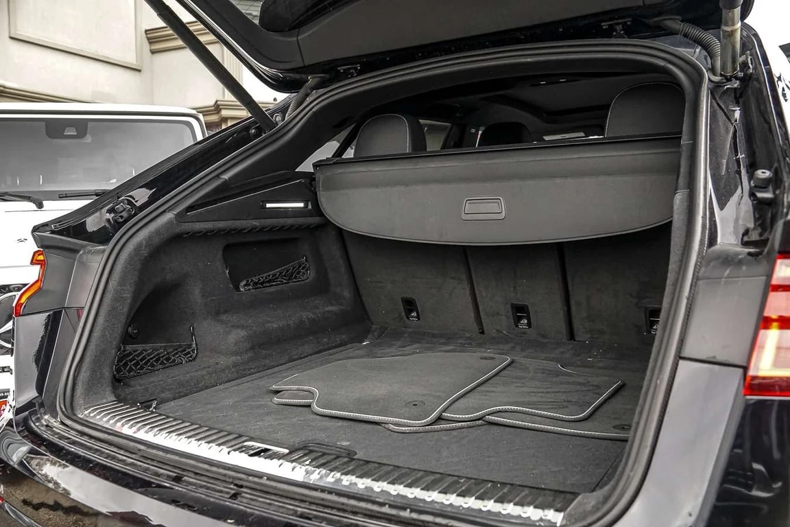 Audi Q8 * CARFAX* ОБДУХВАНЕ* ПАНОРАМА*  - изображение 10