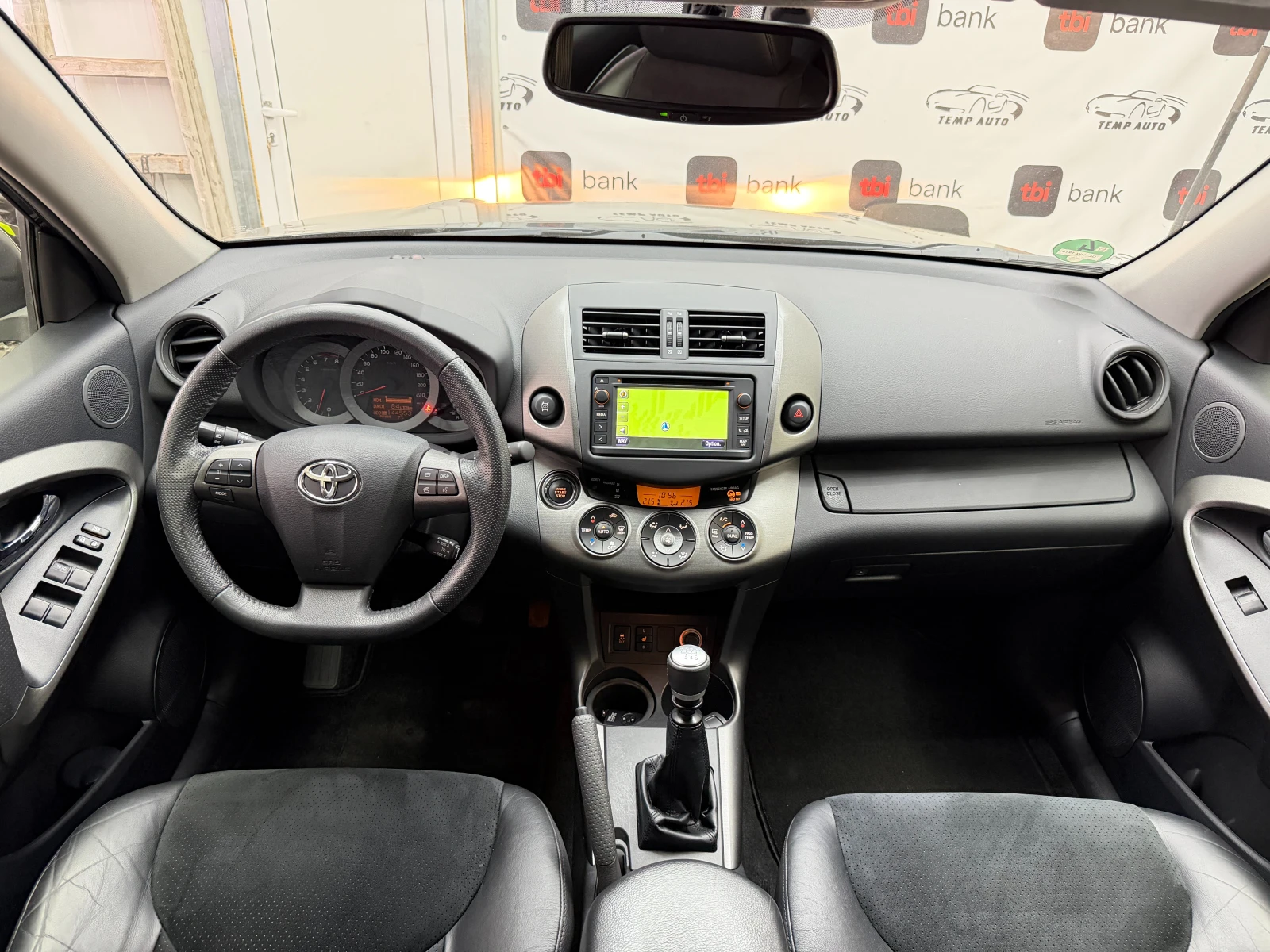 Toyota Rav4 2.0i* 4x4* СЕРВИЗНА КНИЖКА С ПЪЛНА ИСТОРИЯ В ТОЙОТ - изображение 9