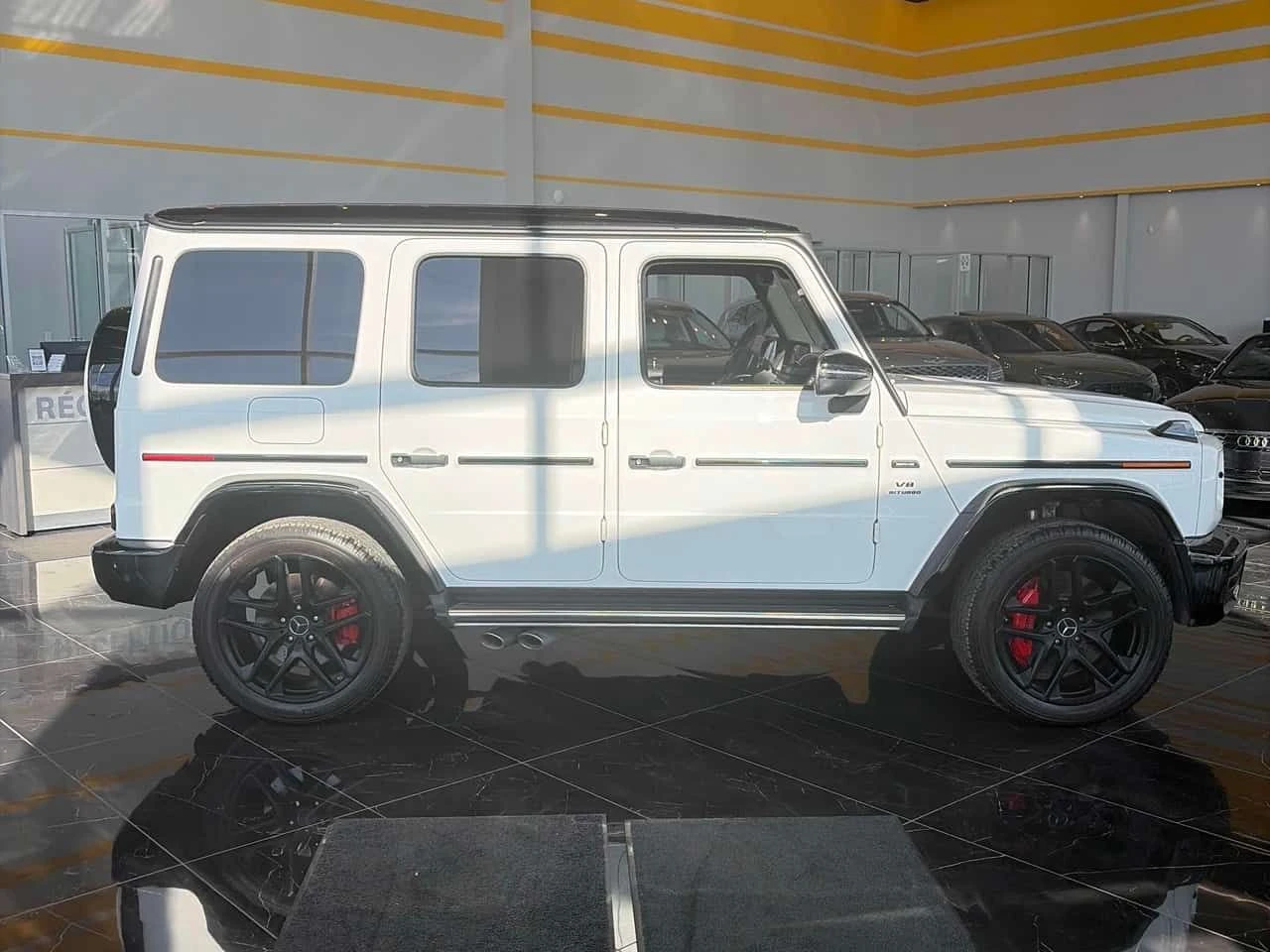 Mercedes-Benz G * AMG 63 * CARFAX * БЕЗ ПЪРВОНАЧАЛНА ВНОСКА - изображение 3