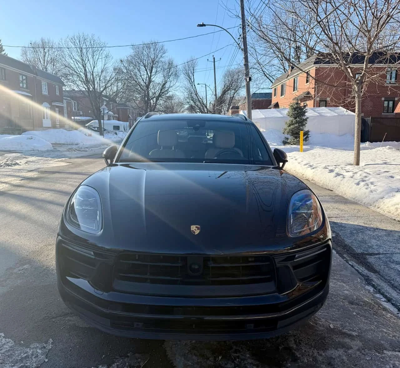 Porsche Macan * AWD * ПОДГРЕВ / ОБДУХВАНЕ / 360 / ДИСТРОНИК , снимка 2 - Автомобили и джипове - 53715374