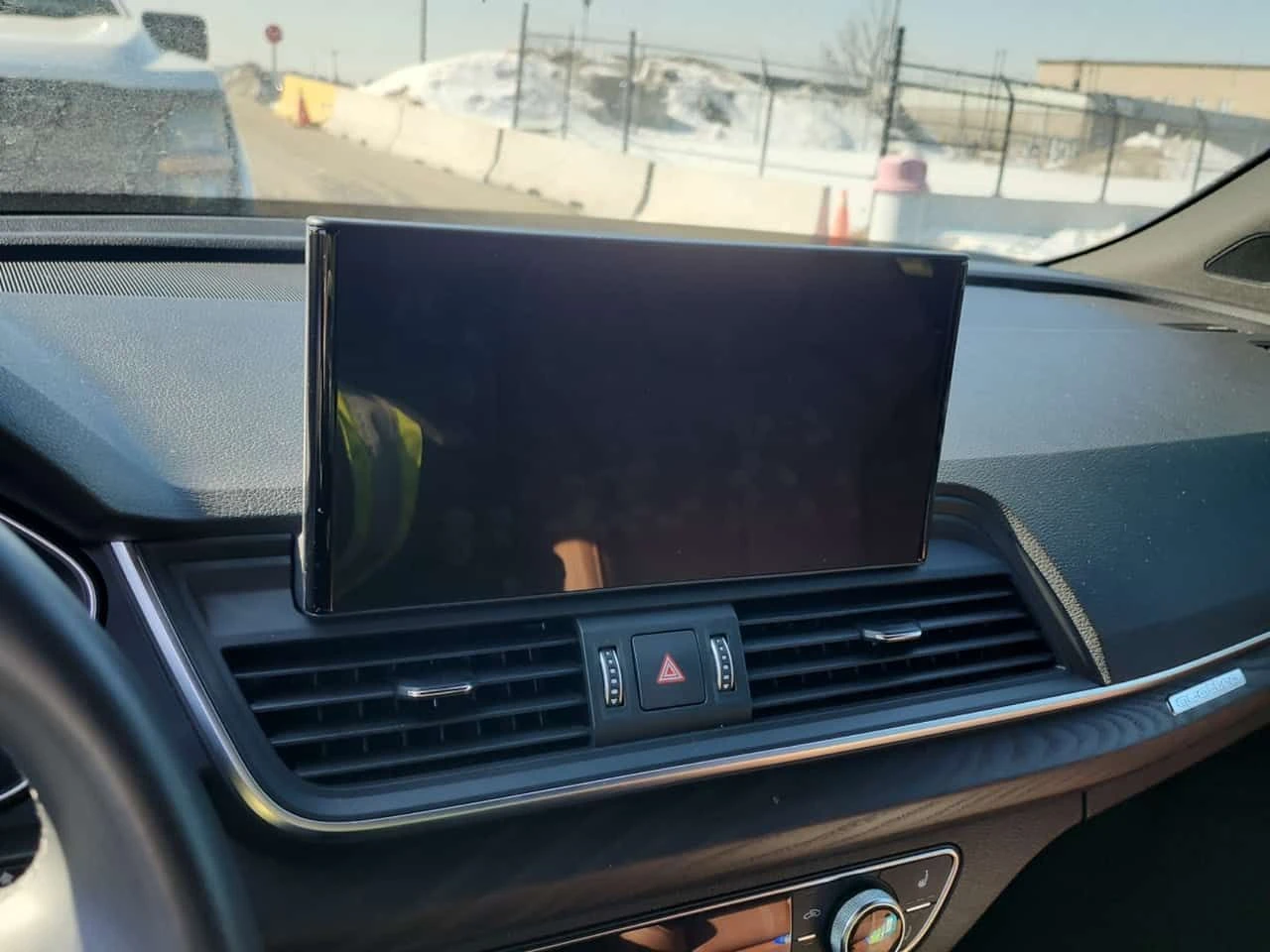 Audi Q5 TECHNIK| ОБДУХВАНЕ| 360| ТЕРМО КЪПХОЛДЪР| PANO| , снимка 12 - Автомобили и джипове - 54226648