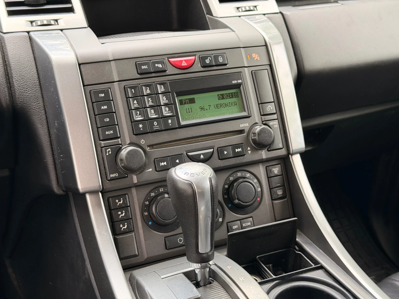 Land Rover Range Rover Sport 2.7 / TDV6, снимка 11 - Автомобили и джипове - 54625392