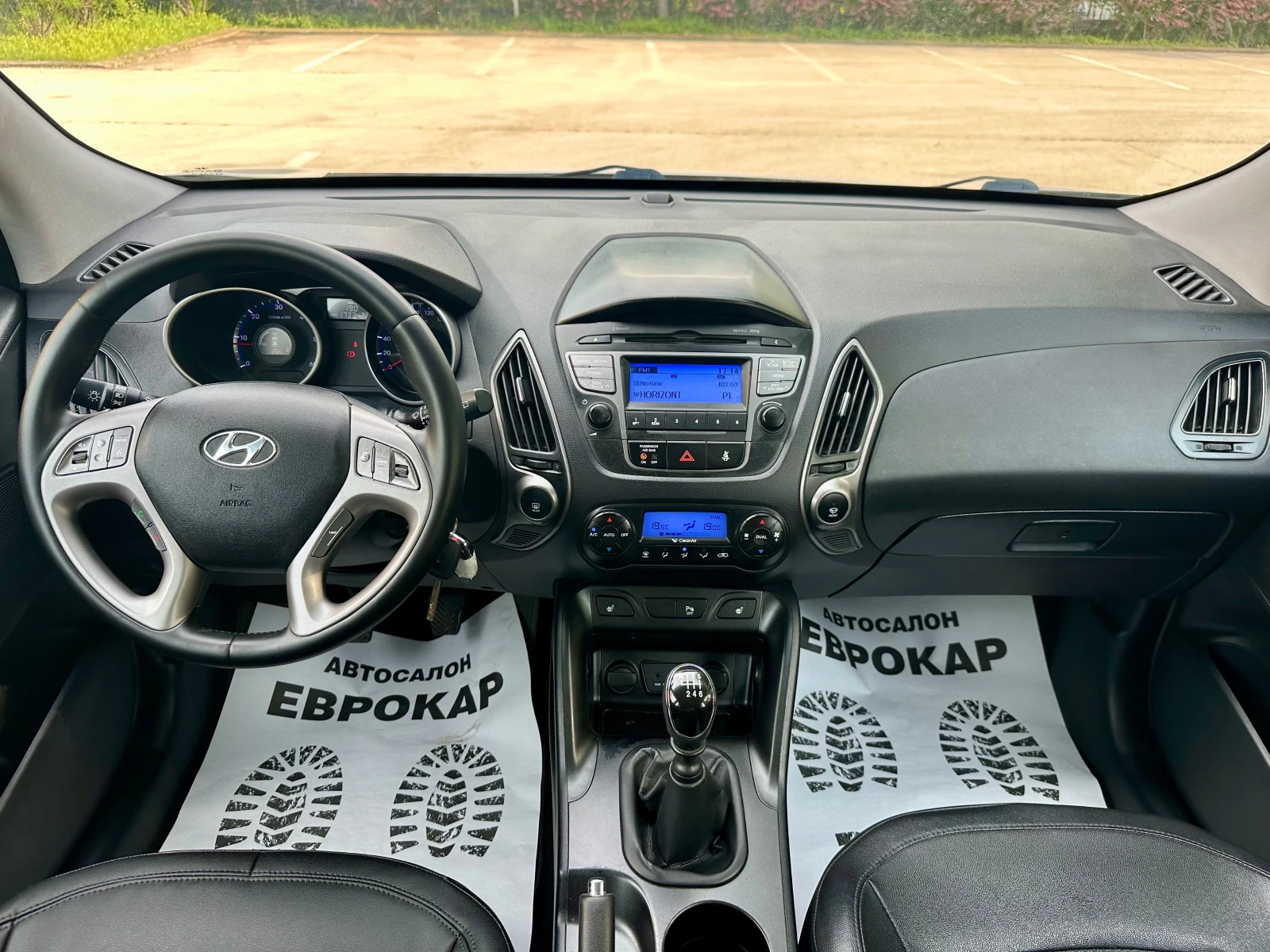 Hyundai IX35 2.0 D * 4x4* FACELIFT* , снимка 9 - Автомобили и джипове - 54767985