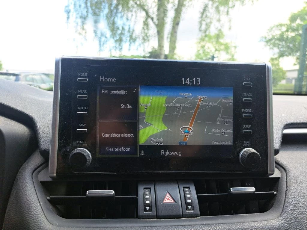Toyota Rav4 2.5 VVT-i Style AWD Hybrid, снимка 9 - Автомобили и джипове - 55641649