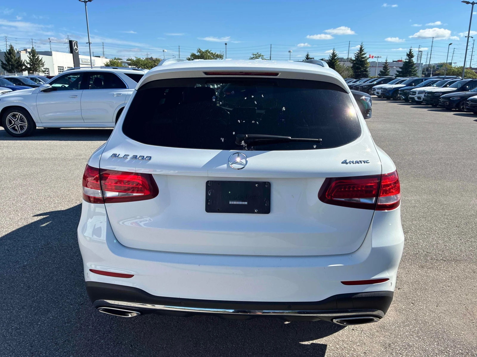 Mercedes-Benz GLC 300 * АВТОКРЕДИТ * ГЛАВНО ПРЕДСТАВИТЕЛСТВО, снимка 5 - Автомобили и джипове - 56132794