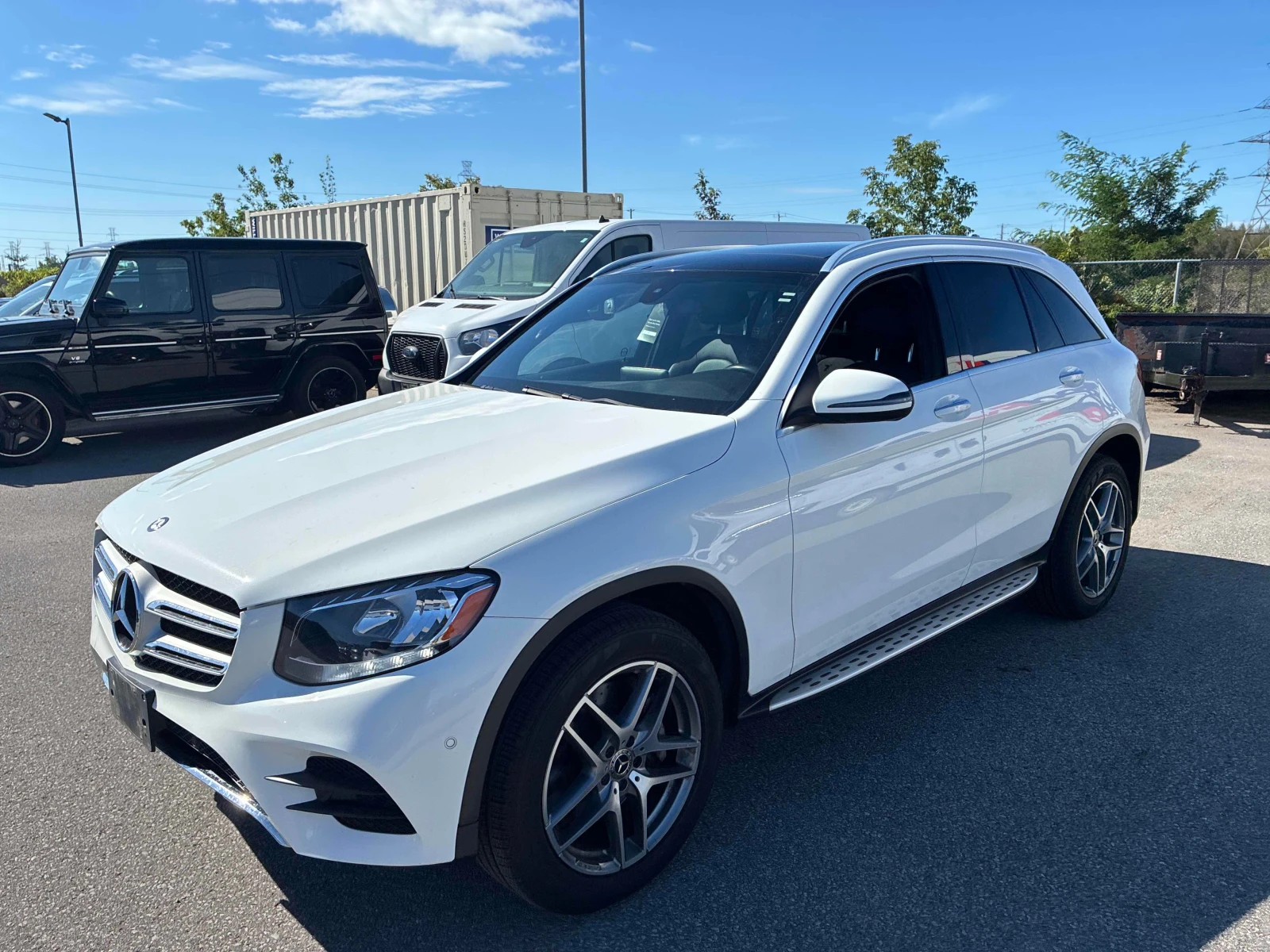 Mercedes-Benz GLC 300 * АВТОКРЕДИТ * ГЛАВНО ПРЕДСТАВИТЕЛСТВО