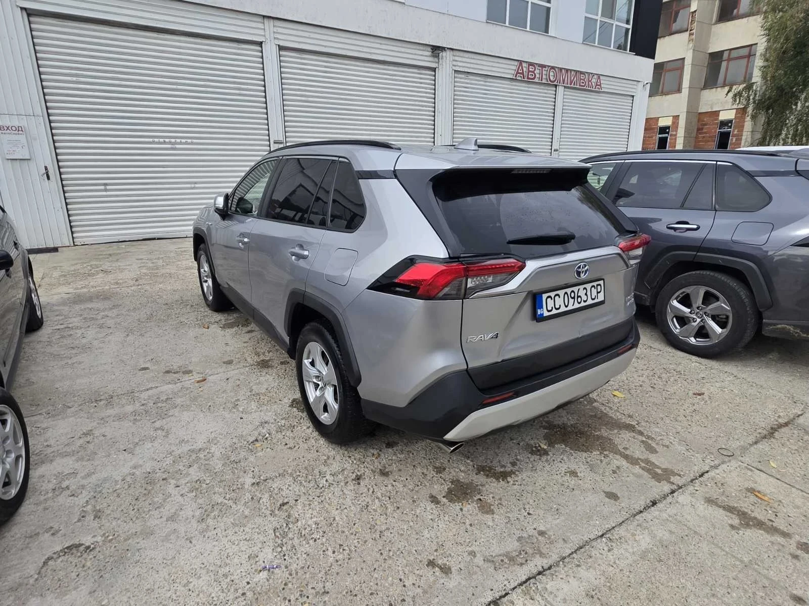 Toyota Rav4, снимка 4 - Автомобили и джипове - 56561867