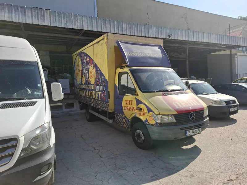 Mercedes-Benz Sprinter 412