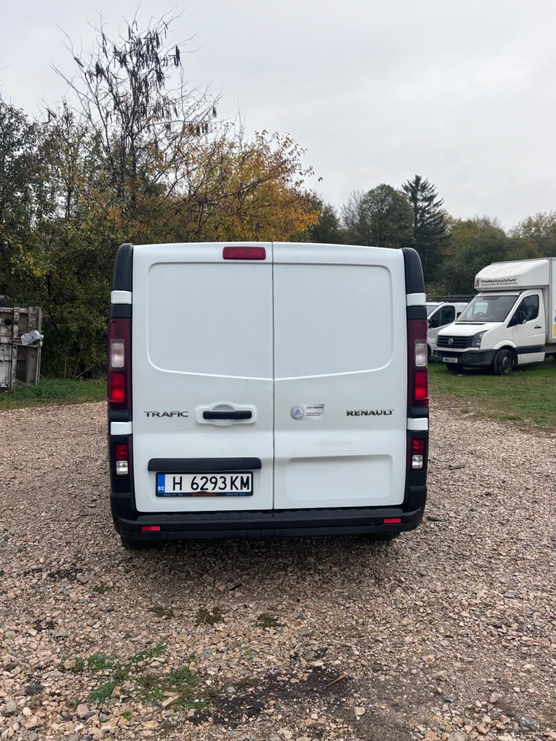 Renault Trafic MAXXI 2.0D, снимка 5 - Бусове и автобуси - 52202929
