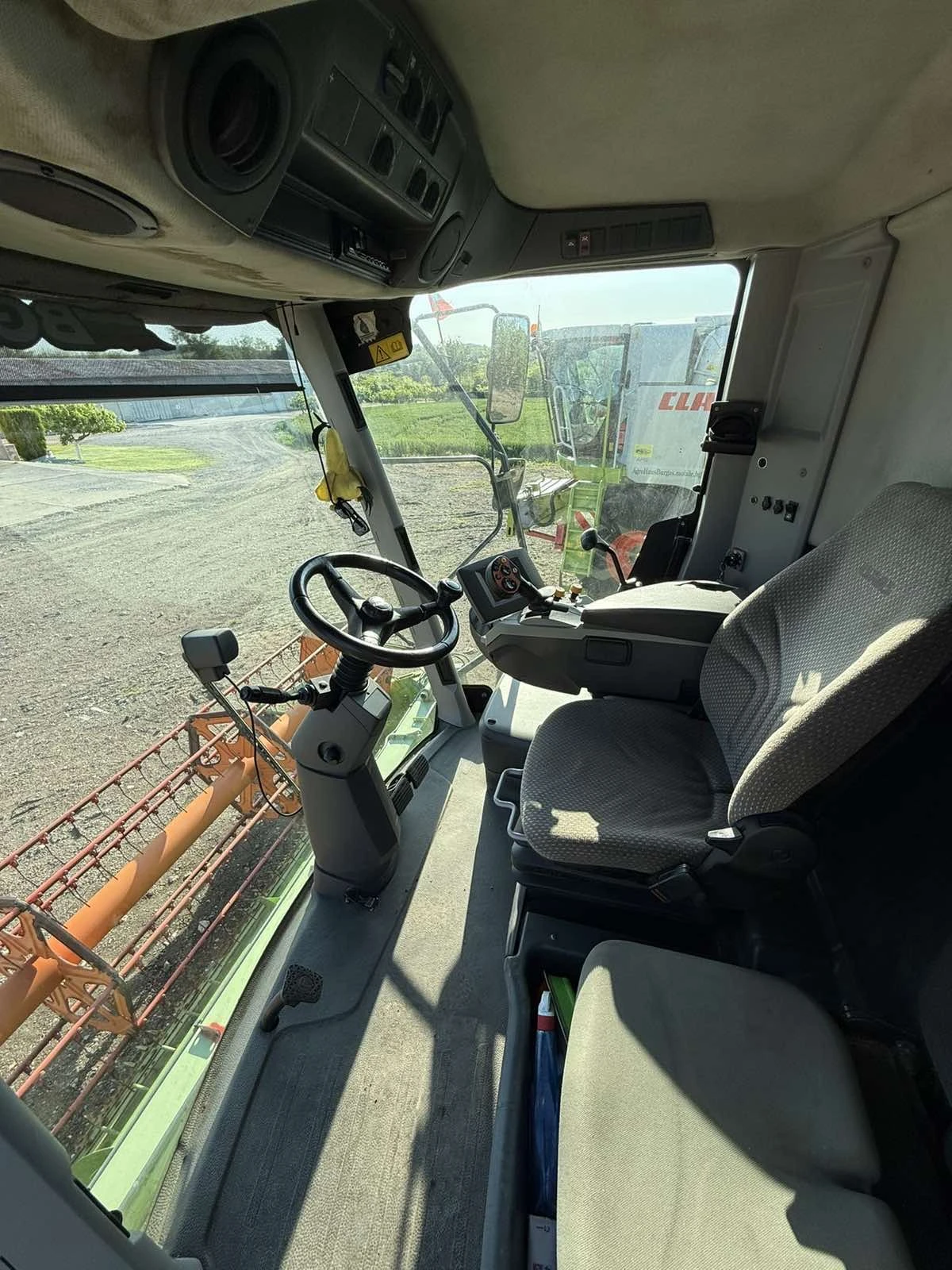 Комбайн Claas TUCANO 440 APS + C600 ОБСЛУЖЕНА ЛИЗИНГ, снимка 8 - Селскостопанска техника - 54694715