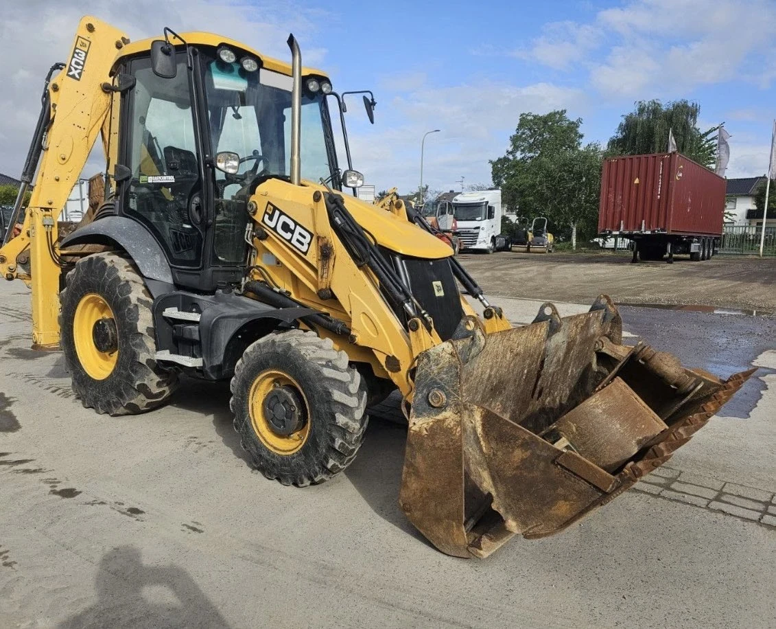 Багер JCB 3CX ECO - 2017г. | 3058 м/ч | ТОП СЪСТОЯНИЕ, снимка 2 - Индустриална техника - 54921629