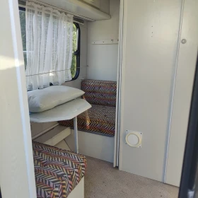 Каравана Adria 380, снимка 5