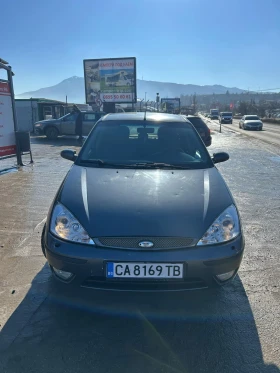 Ford Focus  1