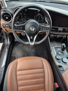 Обява за продажба на Alfa Romeo Giulia 2.2JTDm 180hp RWD AT8 ~35 900 лв. - изображение 6