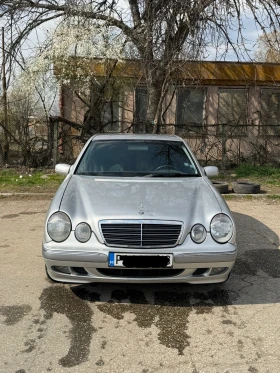 ����� �� �������� �� Mercedes-Benz E 270 �270