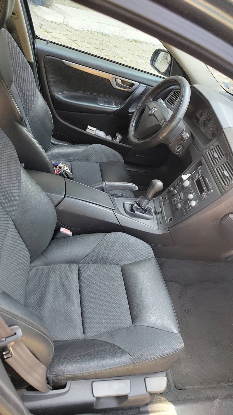 Volvo S60 D5, снимка 7 - Автомобили и джипове - 50536752