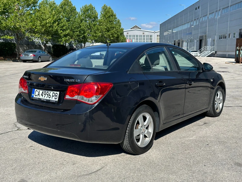 Chevrolet Cruze 1.6i 113 к.с., снимка 4 - Автомобили и джипове - 51480354