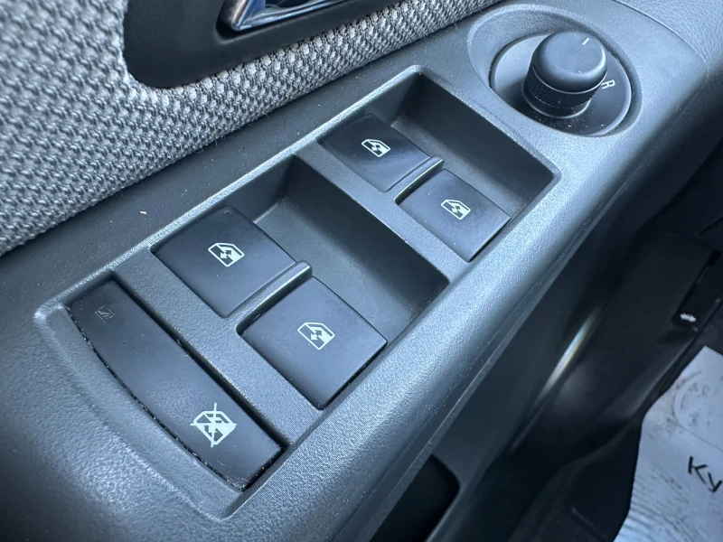 Chevrolet Cruze 1.6i 113 к.с., снимка 15 - Автомобили и джипове - 51480354