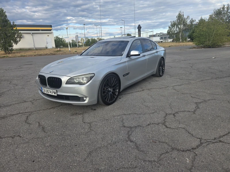 BMW 740 XD/Keyles/Softclose/Distronic+ /Carplay 