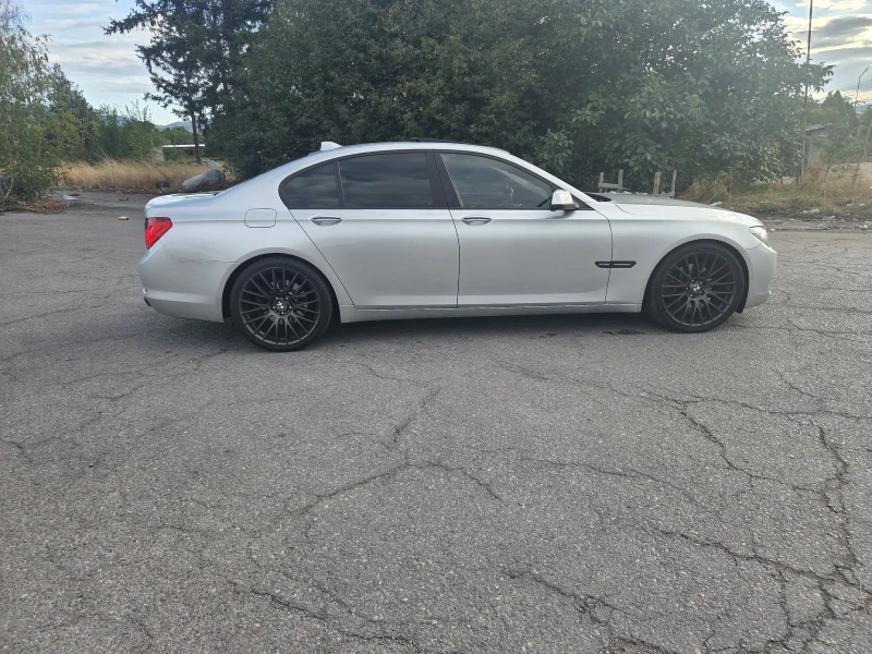 BMW 740 XD/Keyles/Softclose/Distronic+ /Carplay , снимка 7 - Автомобили и джипове - 52858331