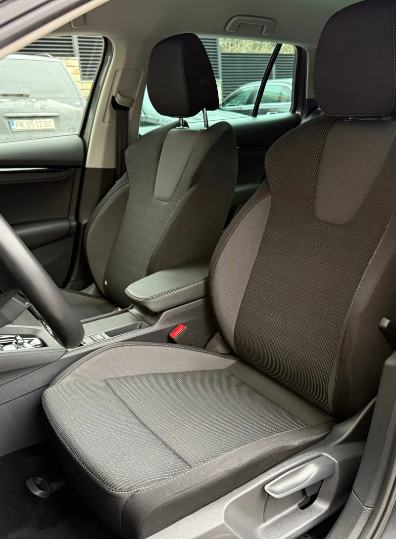 Skoda Octavia 2.0TDI 150kc 2022 Отлично състояние, снимка 8 - Автомобили и джипове - 52674097